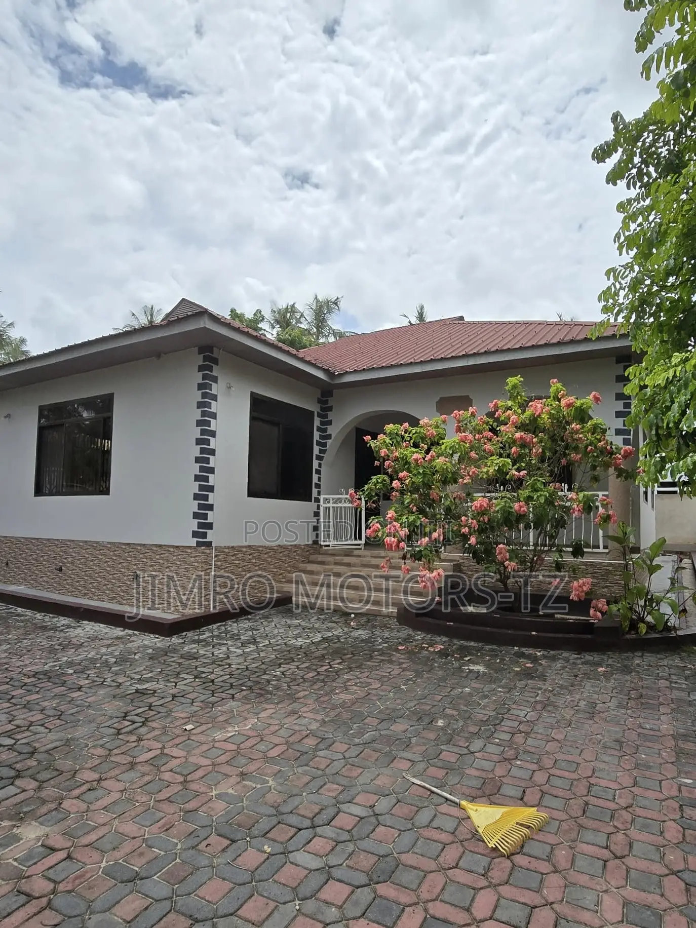 Nyumba Inauzwa Bunju B Bei 150 Milion in Kinondoni