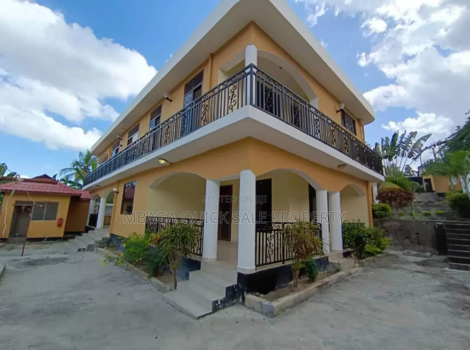6bdrm House in Mbezi for sale in Mbezi
