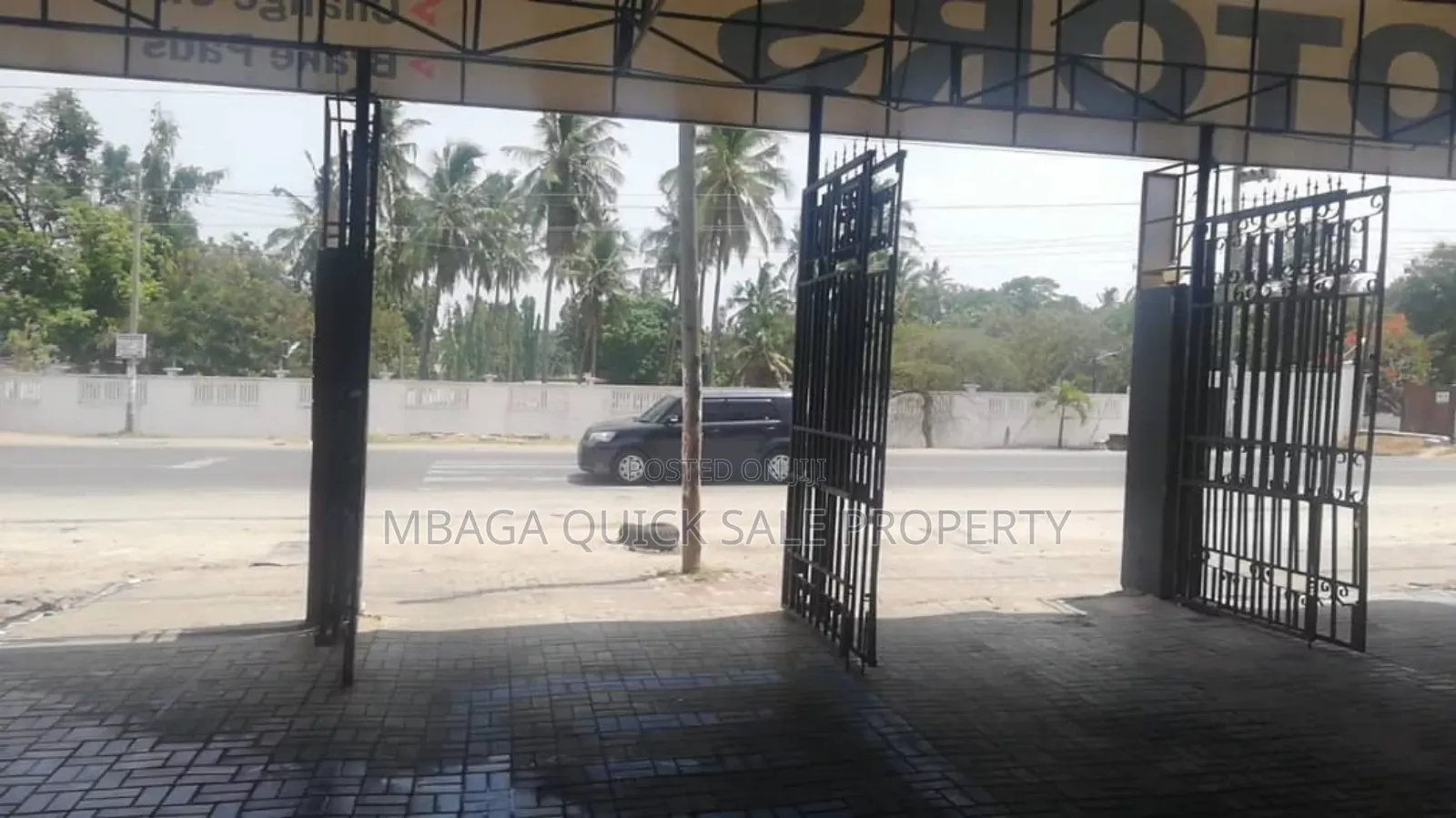 Gerage and Car Wash for Rent at Mikocheni Mwaikbaki Road in Mikocheni