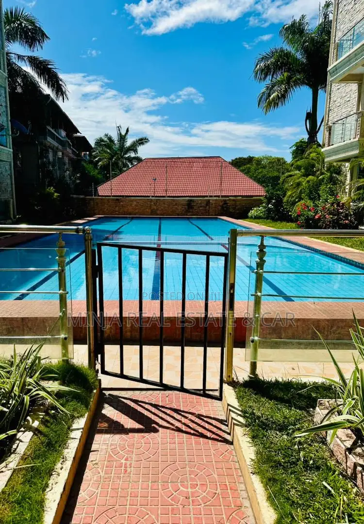 Furnished 4bdrm Apartment in Oyster Bay for rent in Oyster Bay