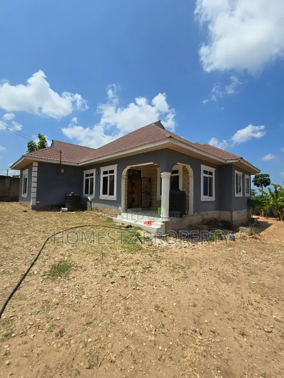 3bdrm House in Made Mikoro, Kinondoni for sale in Kinondoni