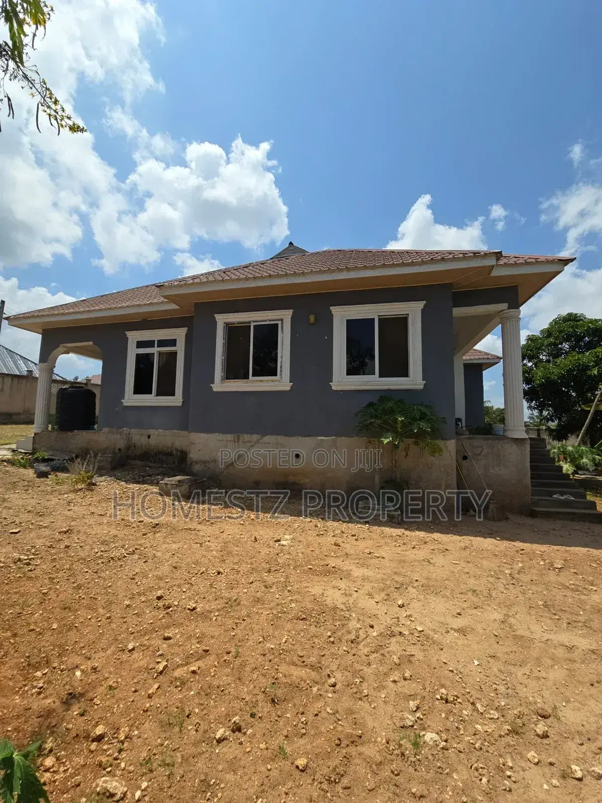 3bdrm House in Made Mikoro, Kinondoni for sale in Kinondoni