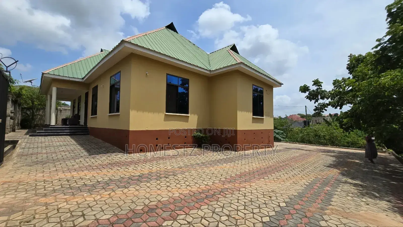3bdrm House in Madale Kwa Kawawa, Kinondoni for sale in Kinondoni