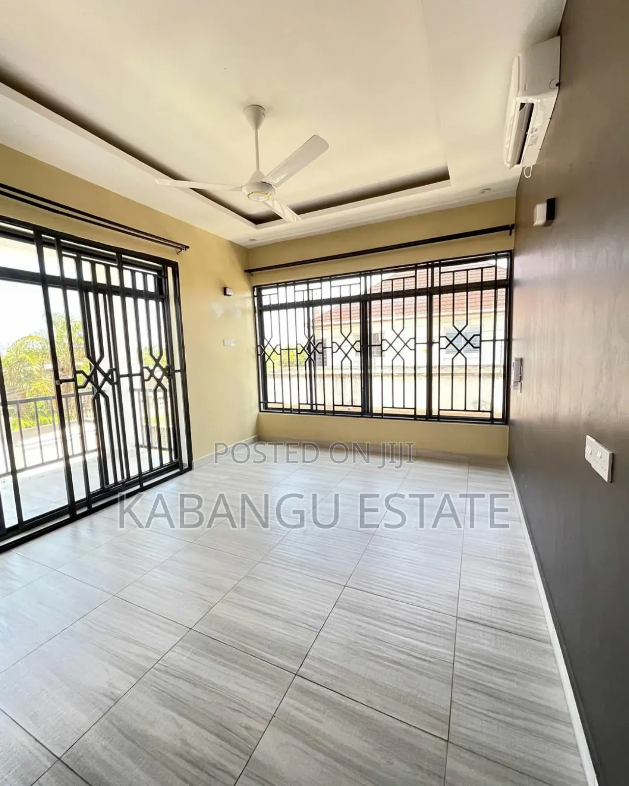 2bdrm Apartment in Mbezibeach Shoppers, Kinondoni for rent in Kinondoni