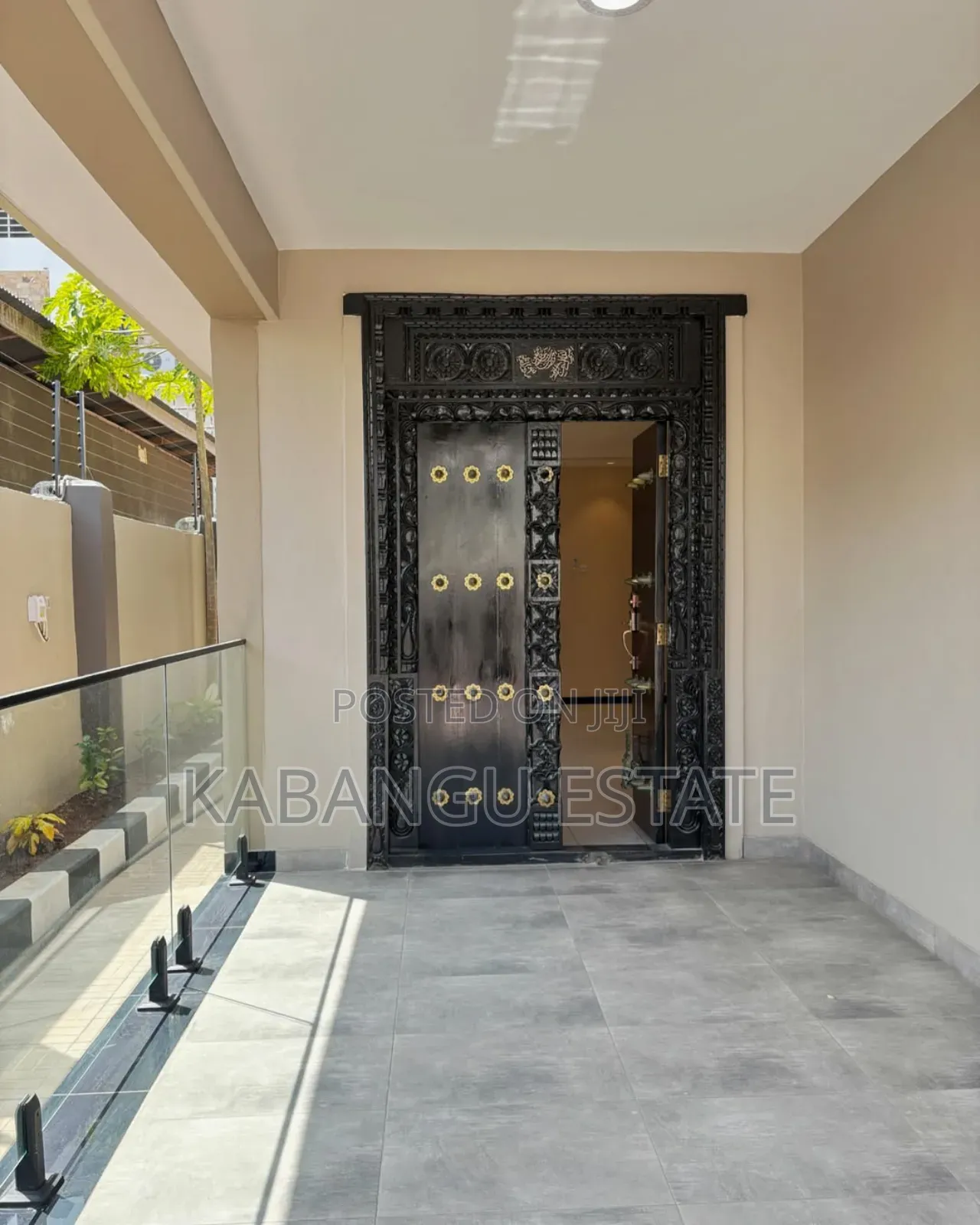 5bdrm Mansion in Fish Market, Msasani for rent in Msasani