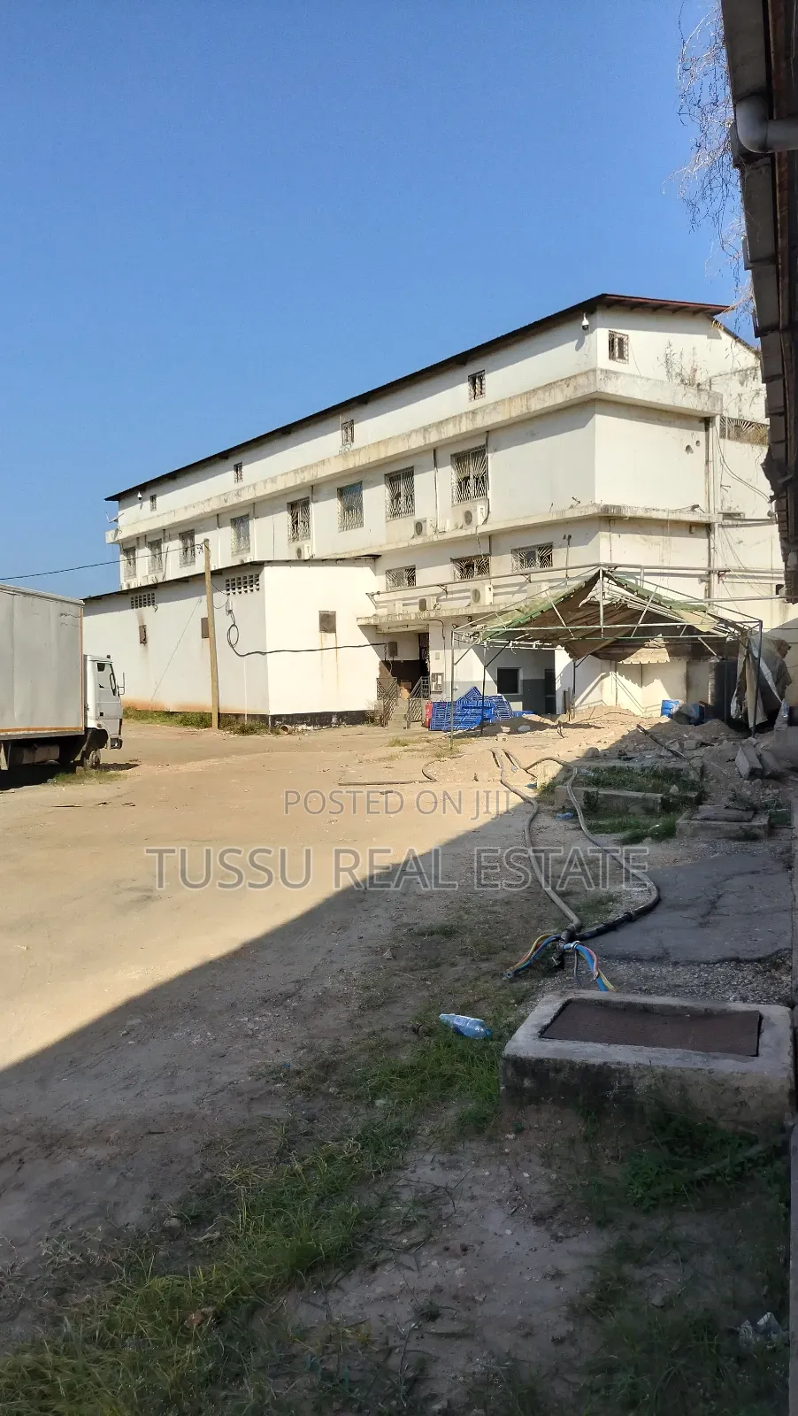 Factory for Sale Tabata Mwananch/Mandela Rd(3acres) in Kinondoni