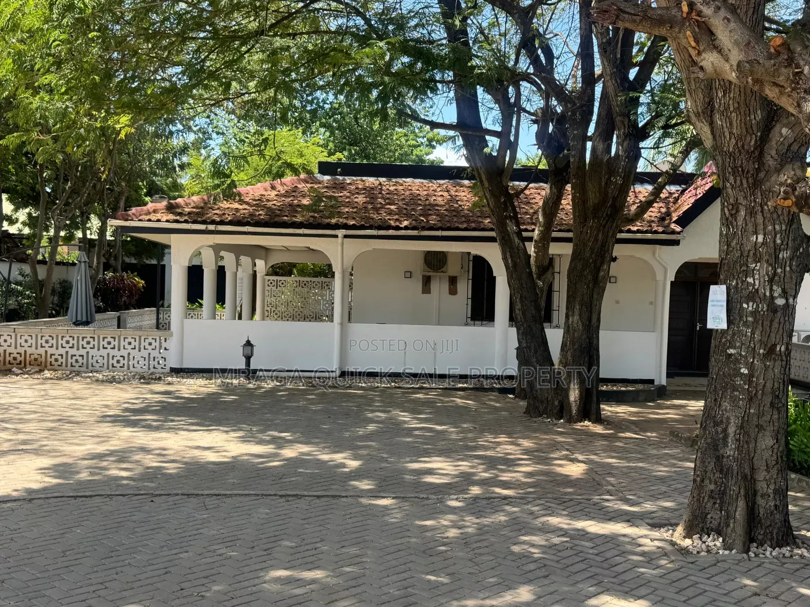5bdrm House in Masaki, Mbezi for rent in Mbezi