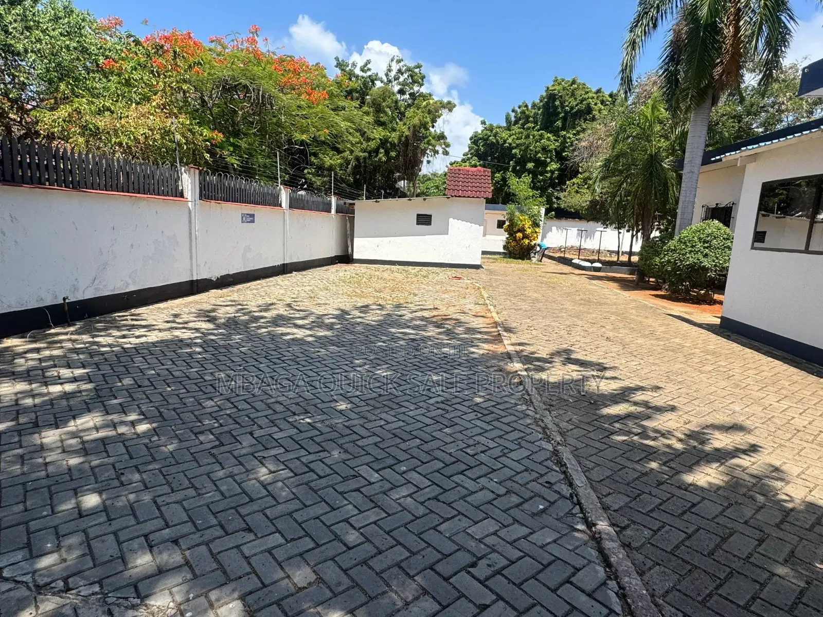 5bdrm House in Masaki, Mbezi for rent in Mbezi