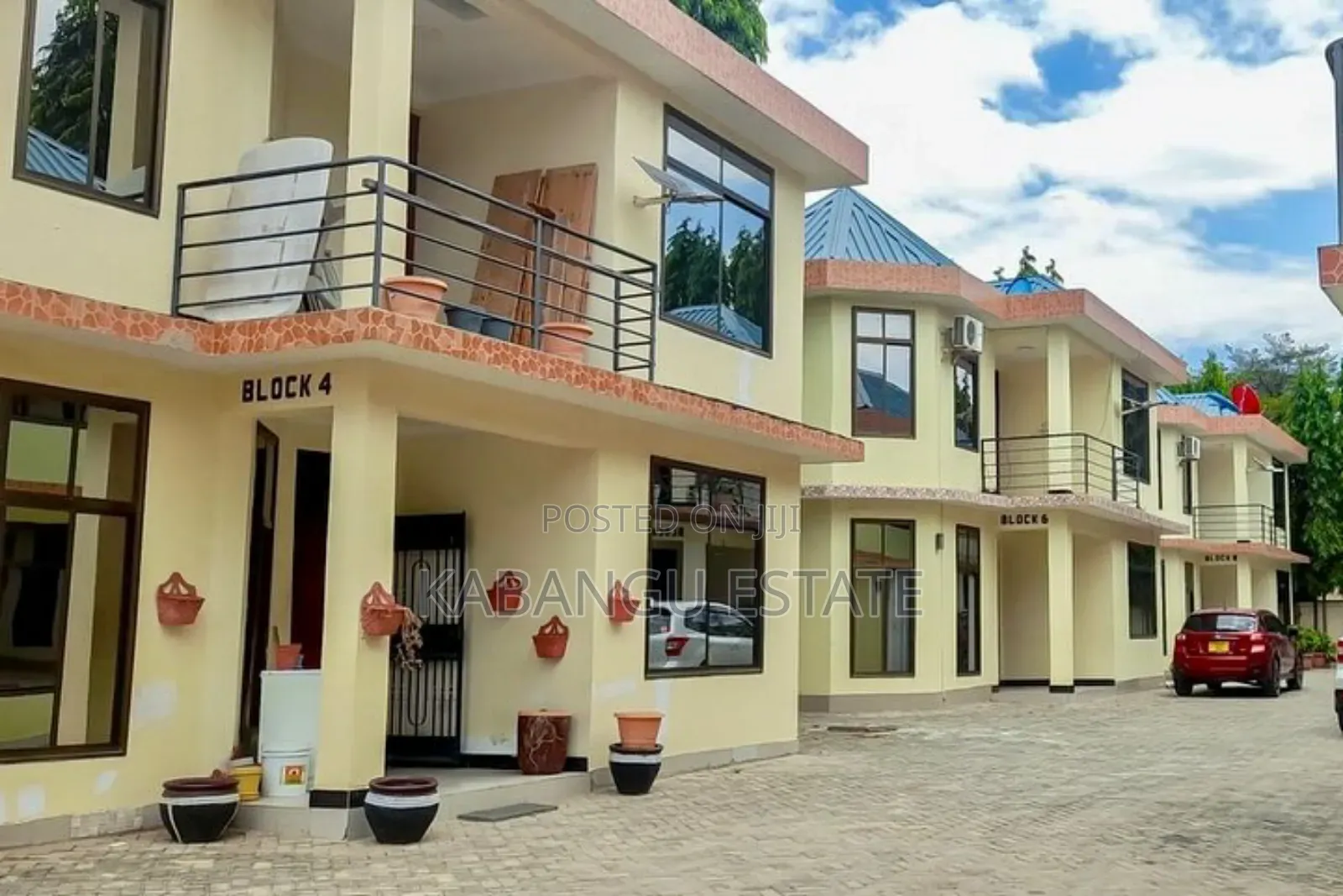 Furnished 4bdrm Villa in Bahari Beach, Kunduchi for sale in Kunduchi