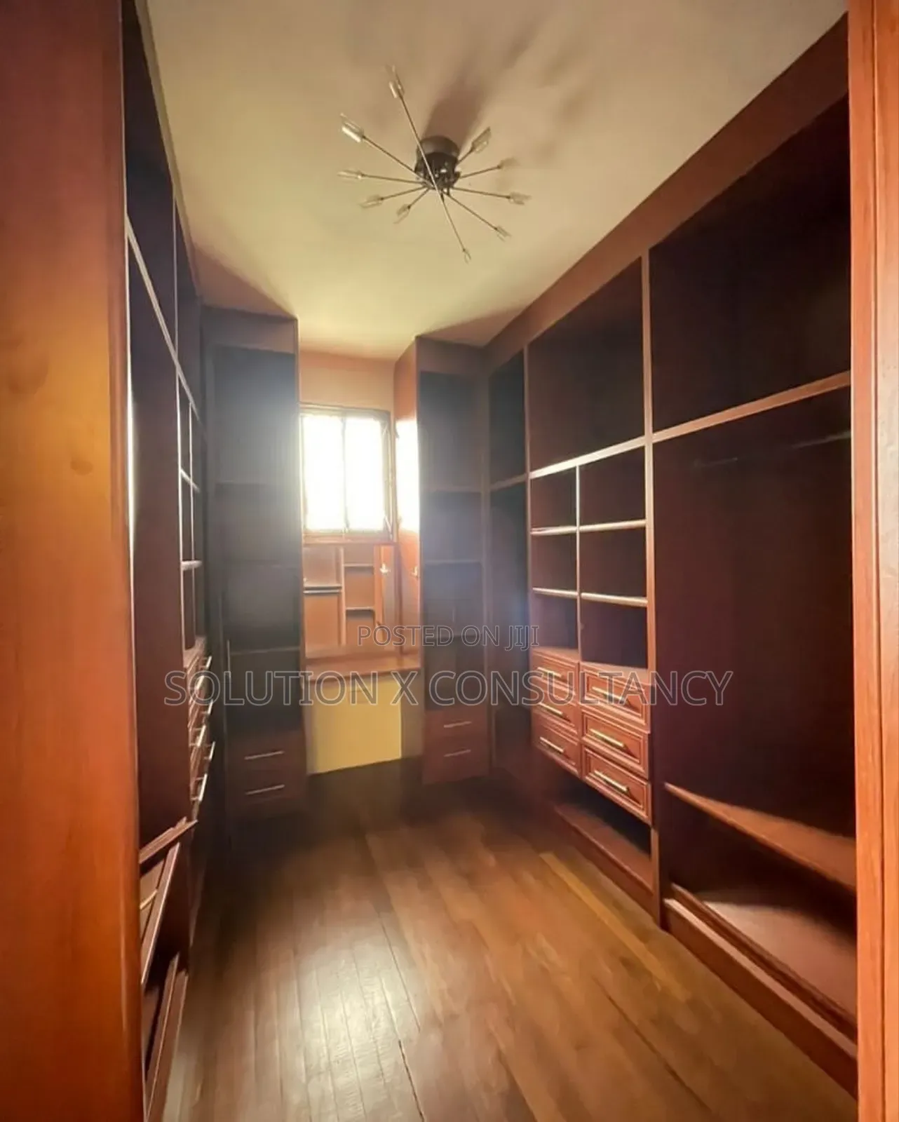 5bdrm Mansion in Kinondoni for sale in Kinondoni
