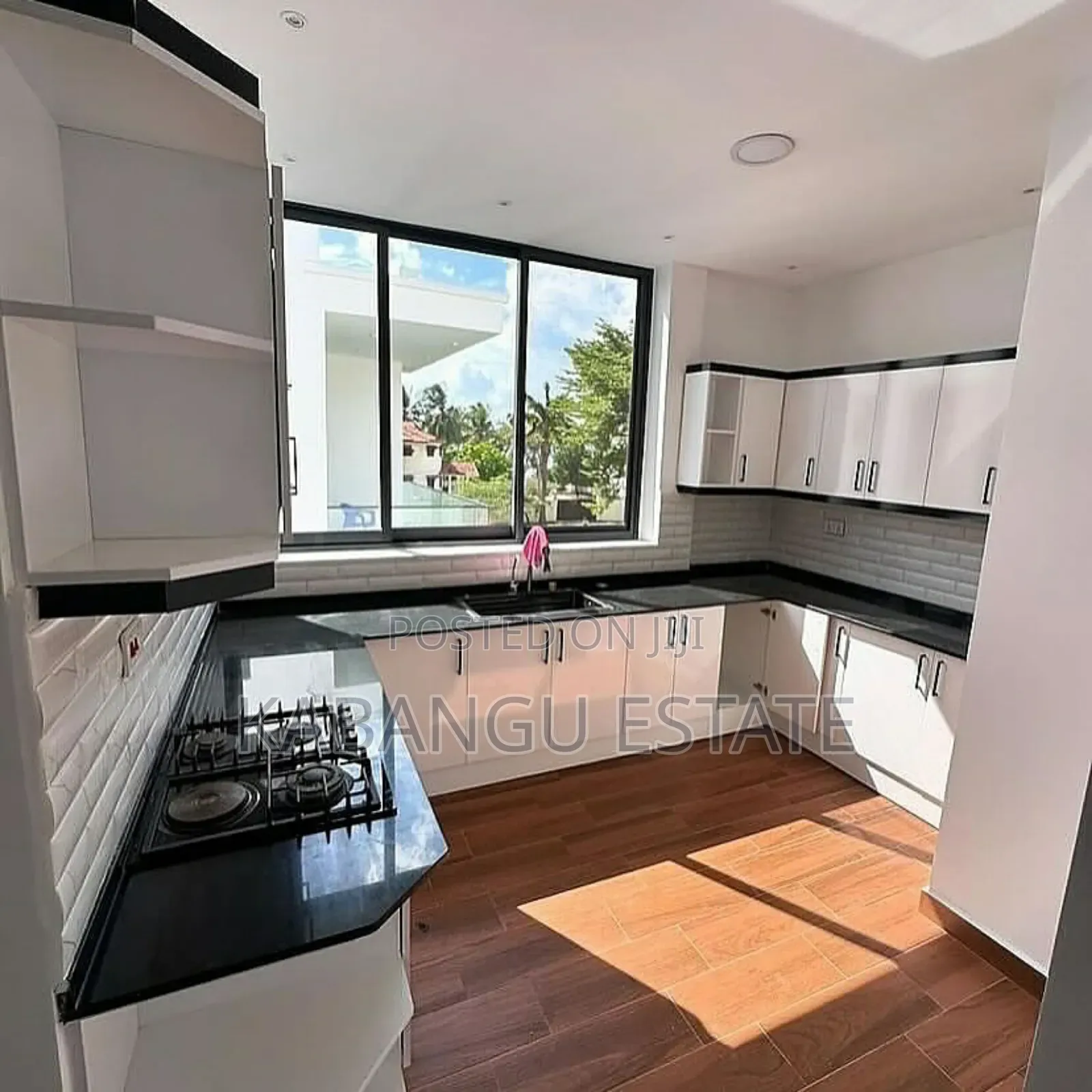 3bdrm Apartment in Mbezibeach for rent in Mbezi Beach