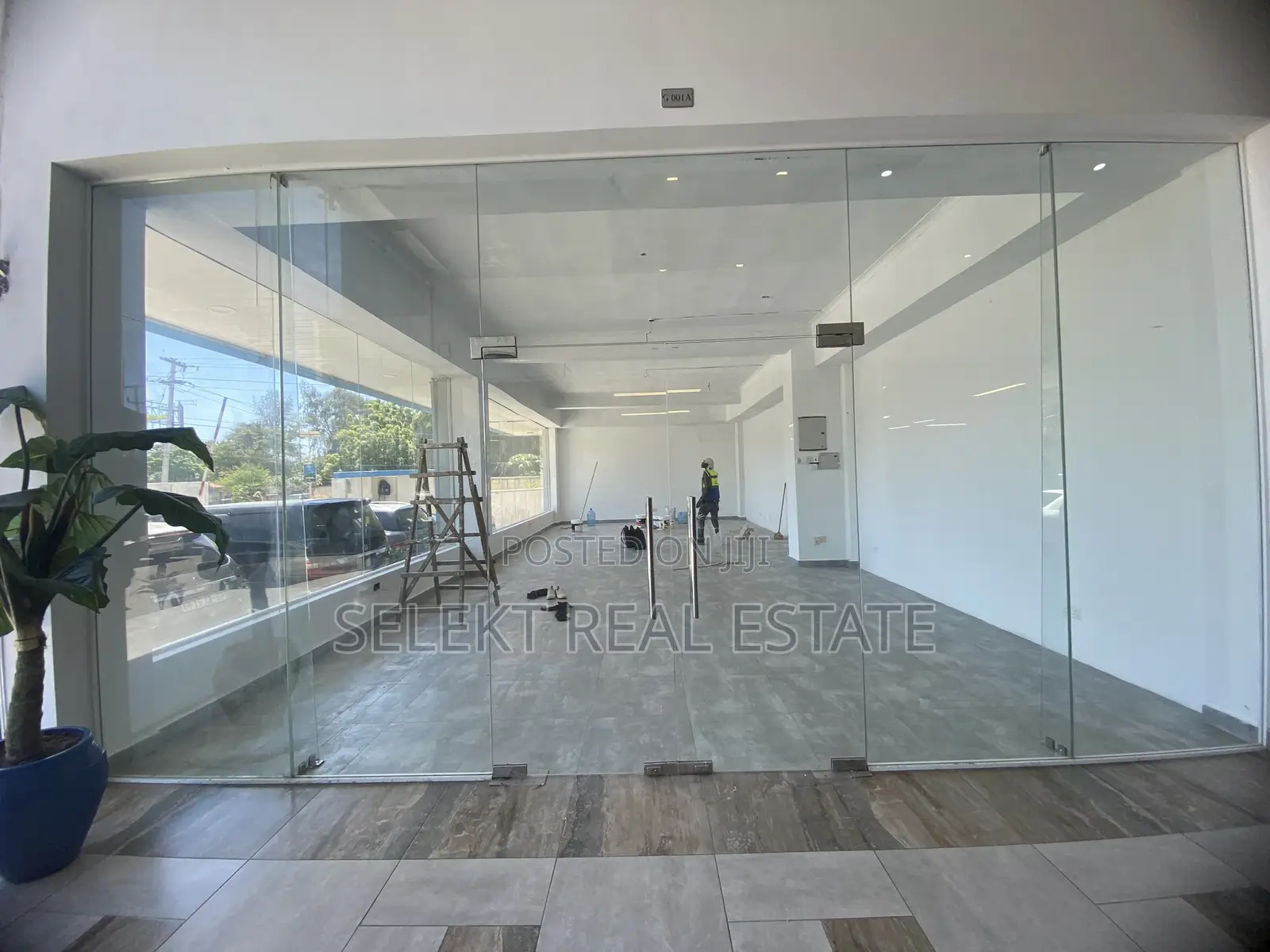 (80,160 and 240)Sqm Showroom/Commercial Space in Oysterbay in Kinondoni