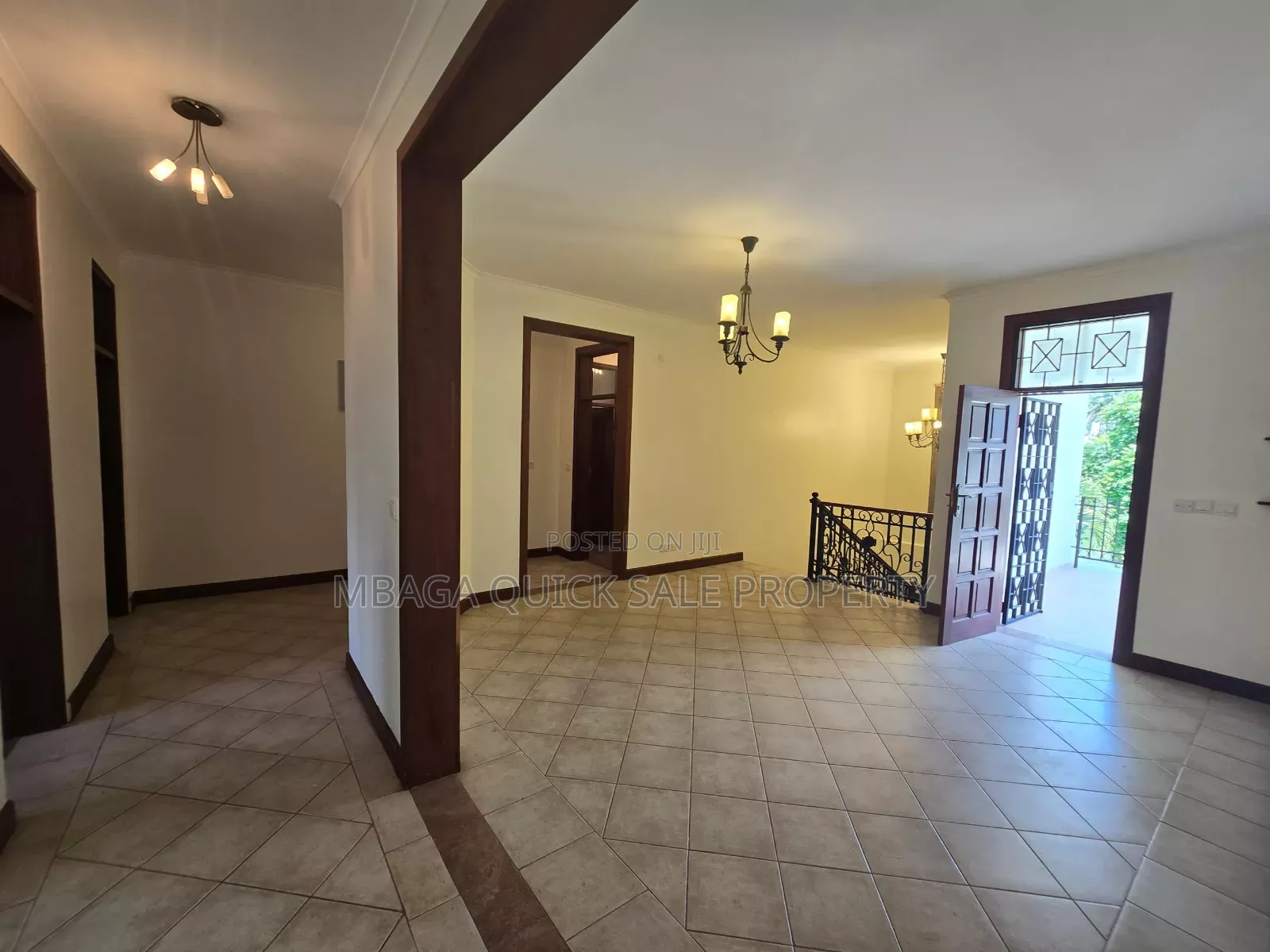 5bdrm House in Salasala Big Brother, Mbezi for sale in Mbezi