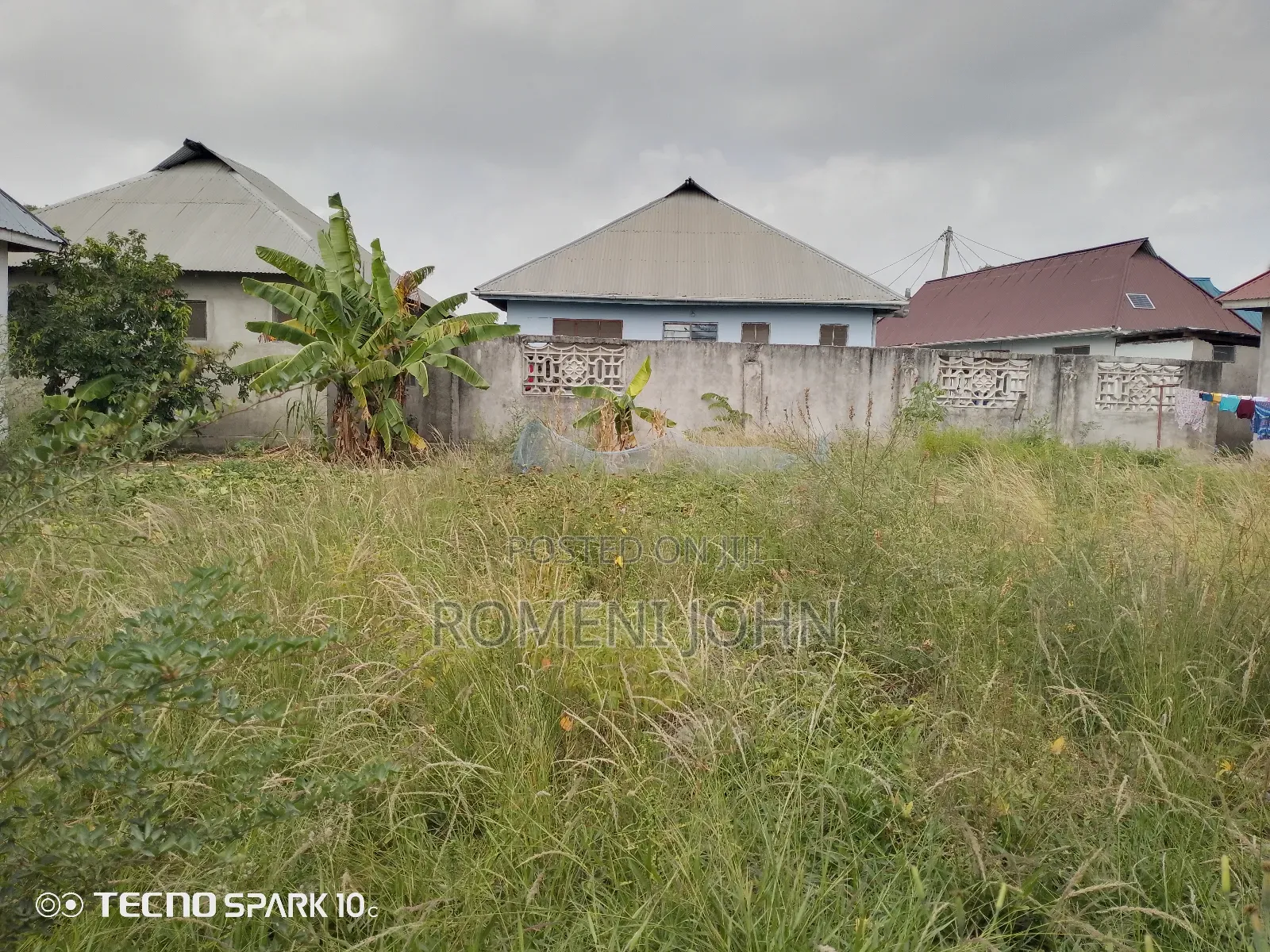 Kiwanja Sqmit 400 Kinauzwa Milioni 8.5 Ukonga Majohe Viwege. in Ilala