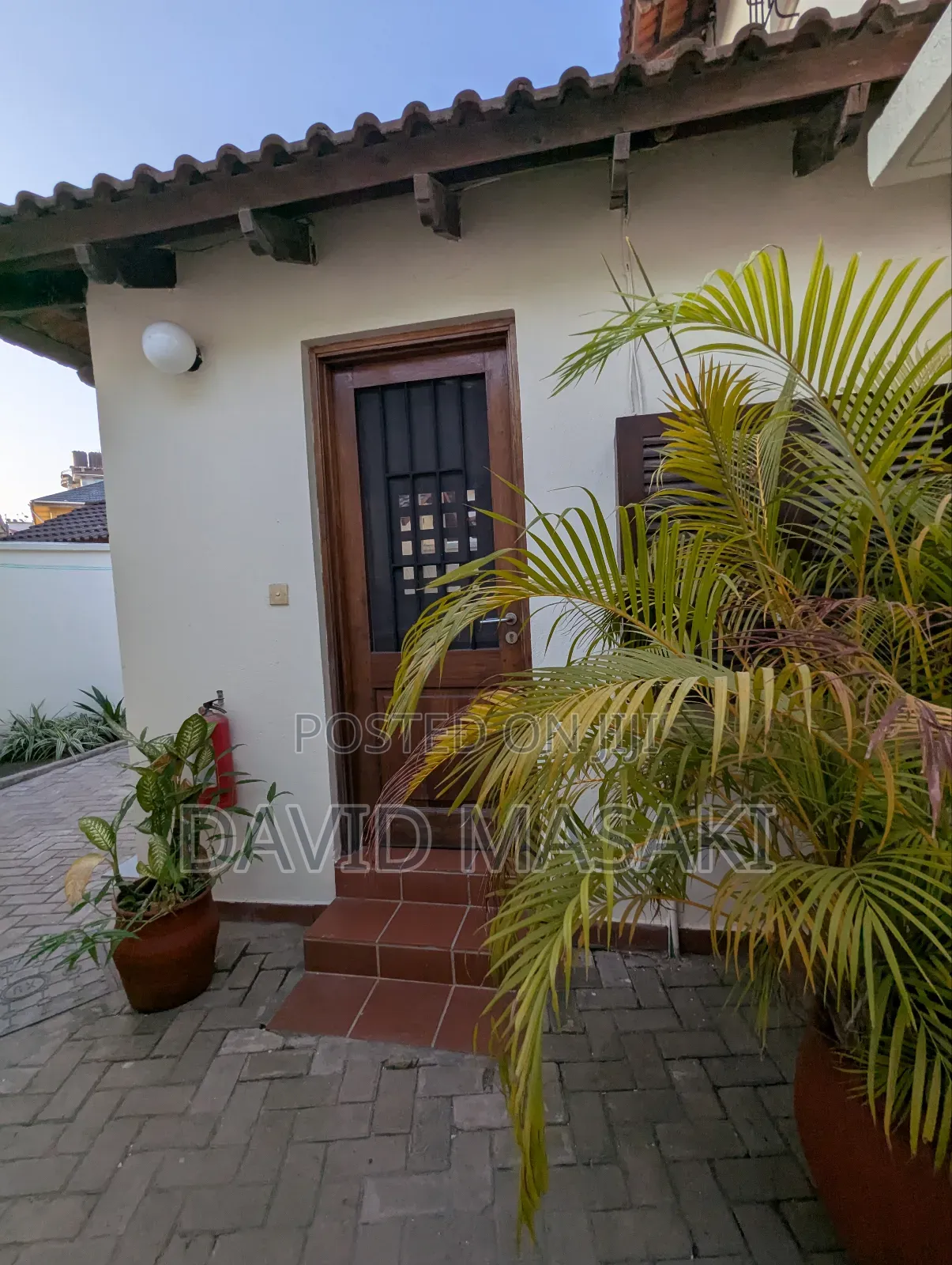 Furnished 4bdrm Villa in Cozy Home, Msasani for rent in Msasani