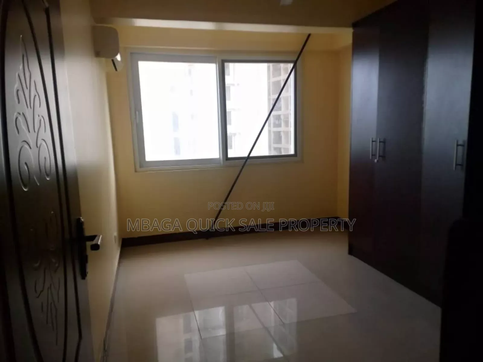 3bdrm Apartment in Upanga for sale in Upanga East