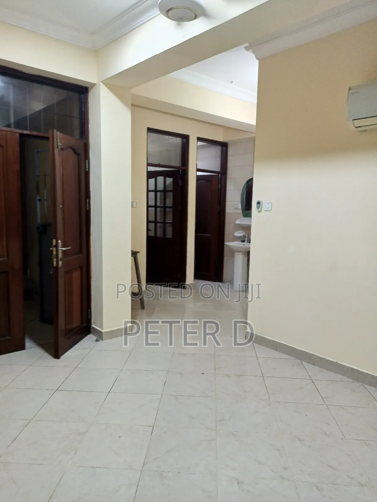 3bdrm Apartment in Kariakoo for rent in Kariakoo