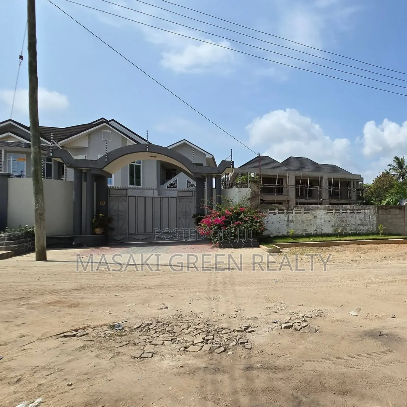 4bdrm House in Bahari Beach Estate, Kinondoni for sale in Kinondoni