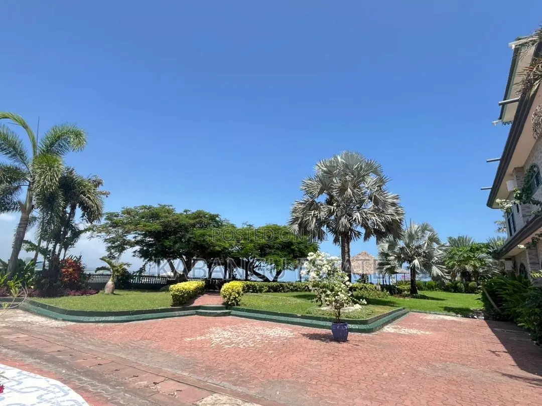 Furnished 3bdrm Villa in Masaki, Kinondoni for rent in Kinondoni