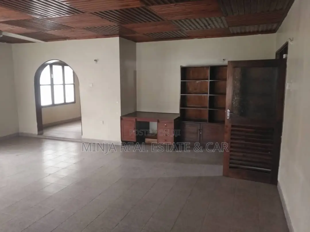 6bdrm House in Tabata for sale in Tabata