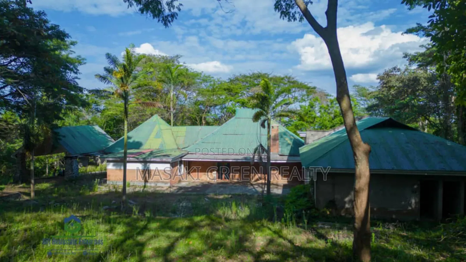 12bdrm Apartment in Arusha, Kinondoni for sale in Kinondoni