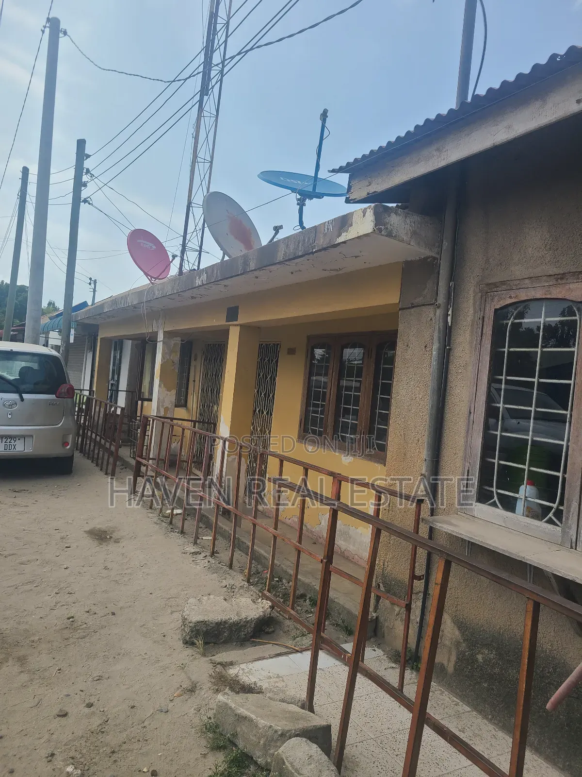 3bdrm House in Kinondoni for sale in Kinondoni