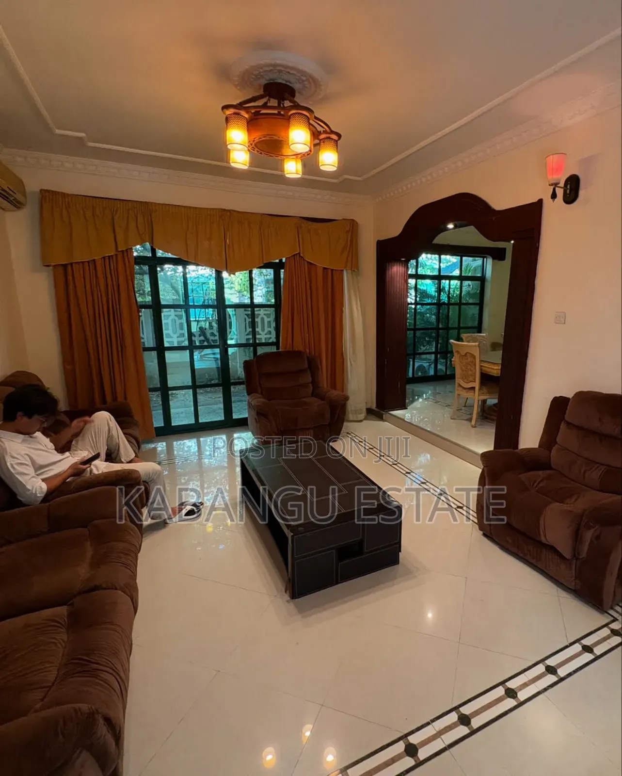 Furnished 5bdrm Villa in Mikocheni for rent in Mikocheni