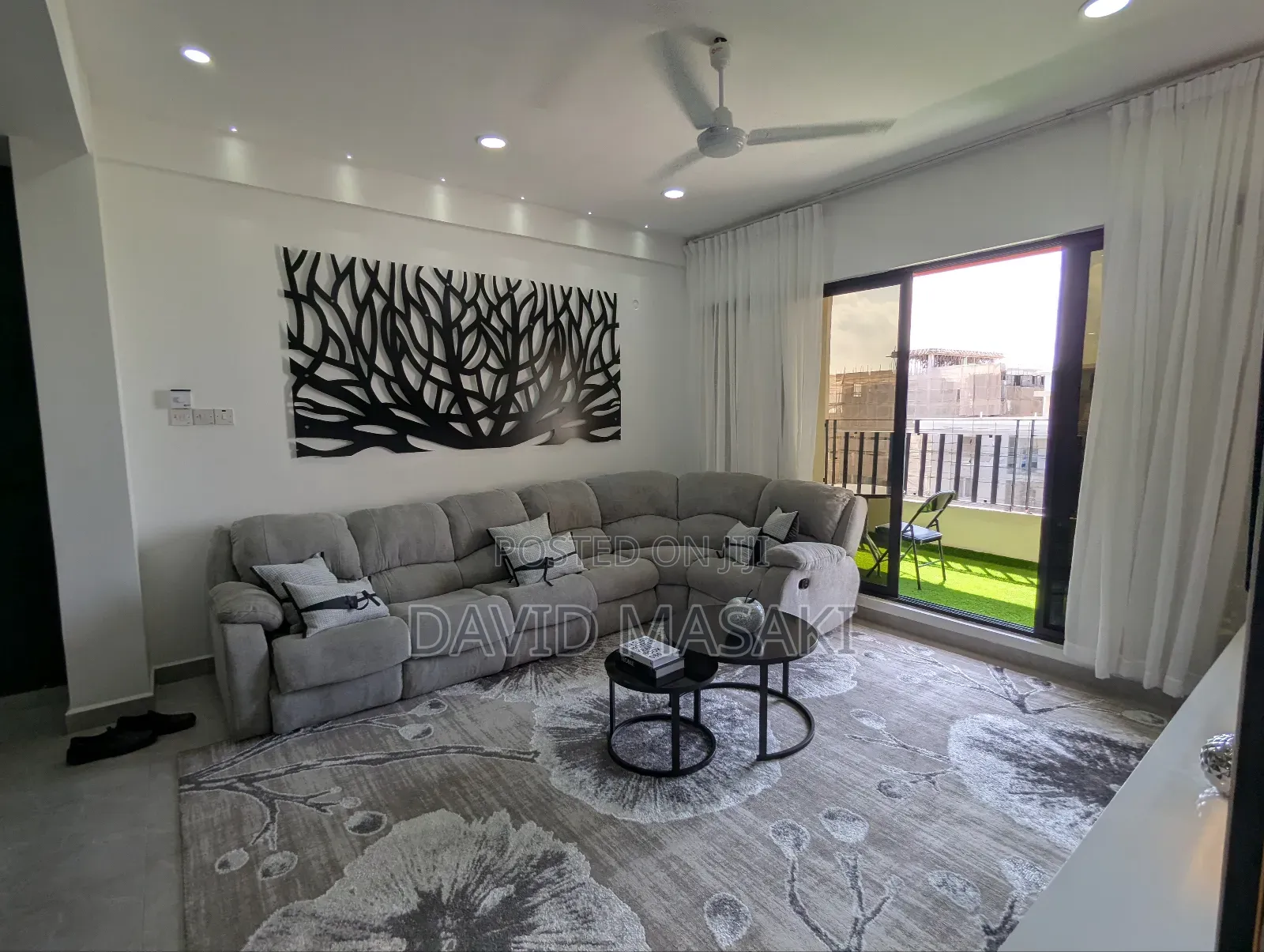 3bdrm Apartment in Msasani Apartments for sale in Msasani