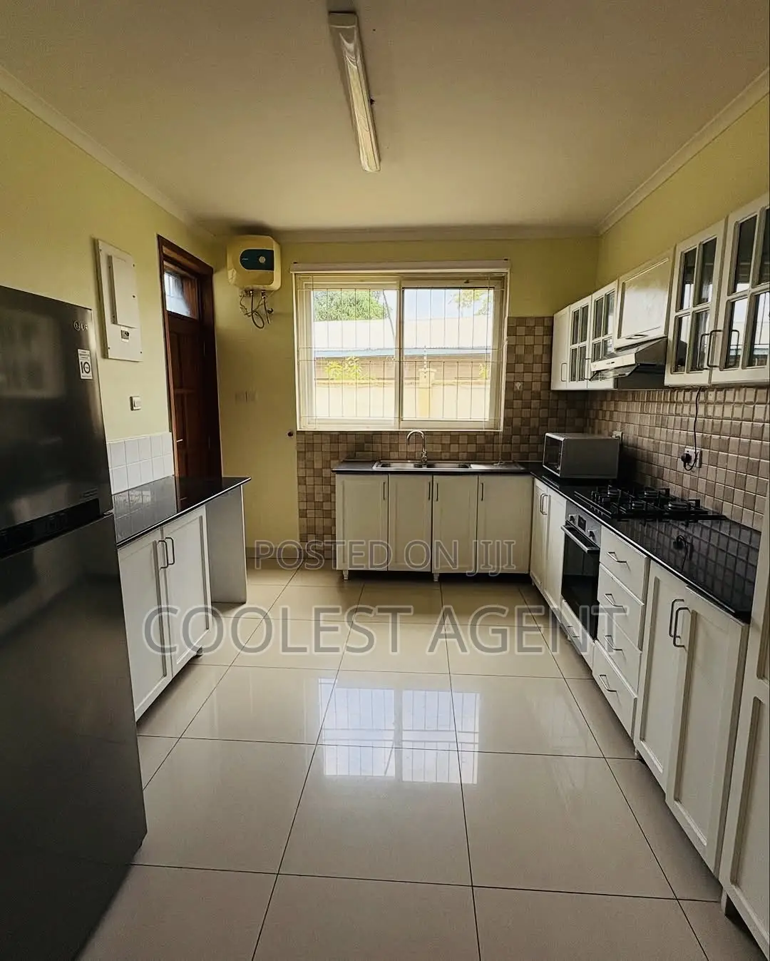 Furnished 4bdrm Villa in Oysterbay, Kinondoni for rent in Kinondoni