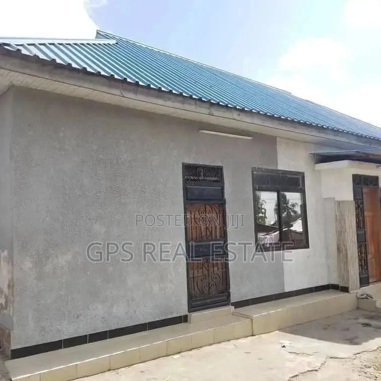 Hoise for Sale in Temeke