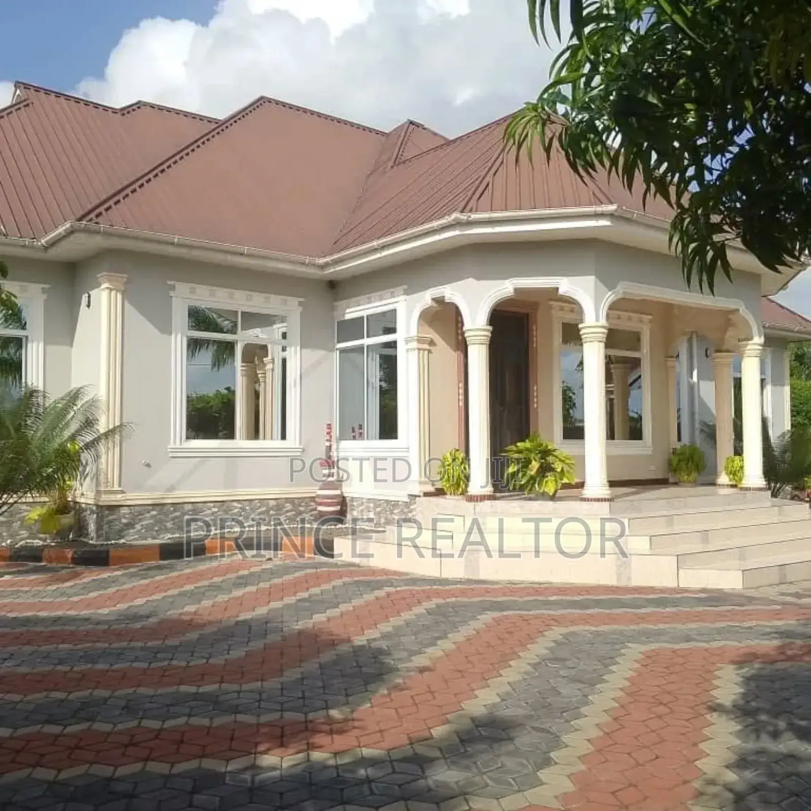5bdrm House in Chanika Buyuni, Ilala for sale in Ilala