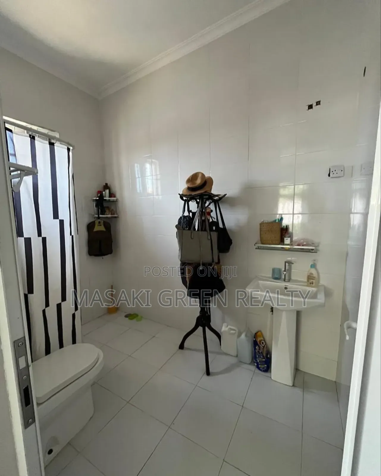 3bdrm House in Mapinga Estate, Kinondoni for sale in Kinondoni