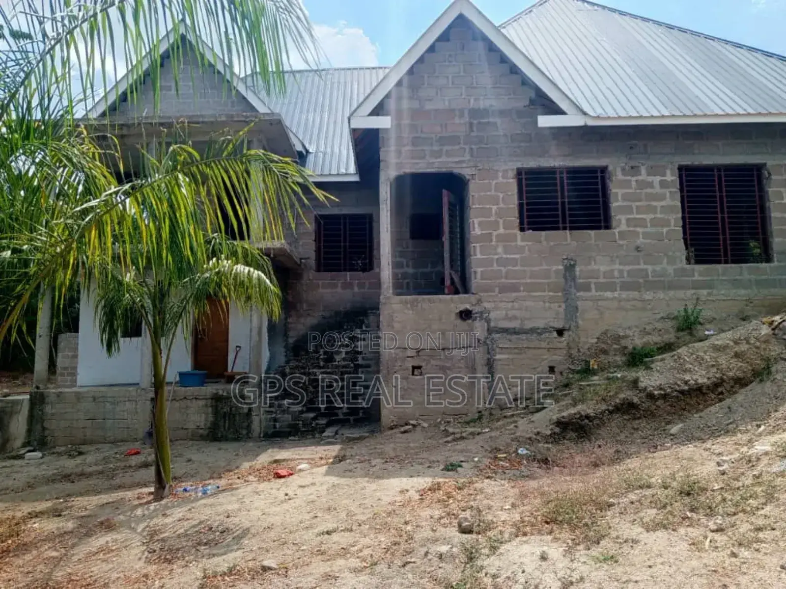 6bdrm House in Kiluvya Madukani, Kinondoni for sale in Kinondoni