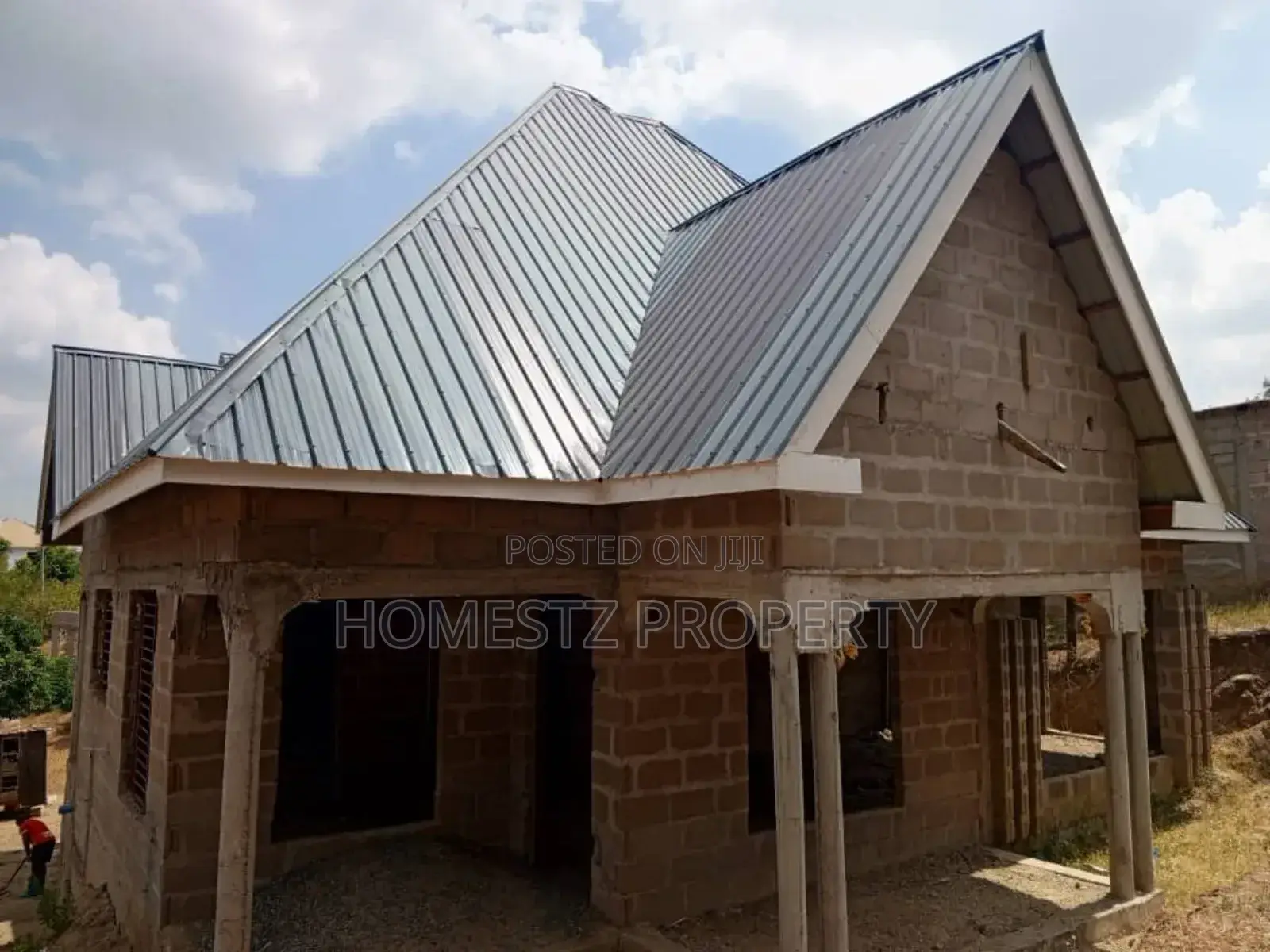 6bdrm House in Kiluvya Madukani, Kinondoni for sale in Kinondoni