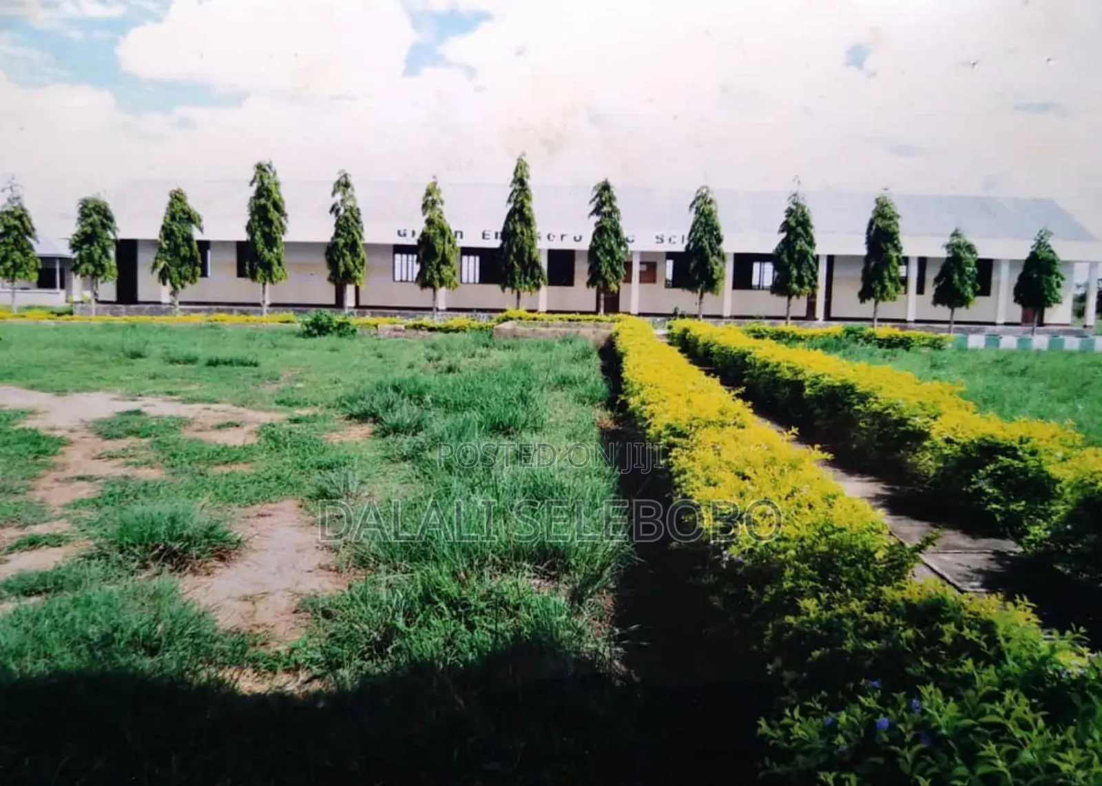 School Off Plan at Tanga Mjni in Central