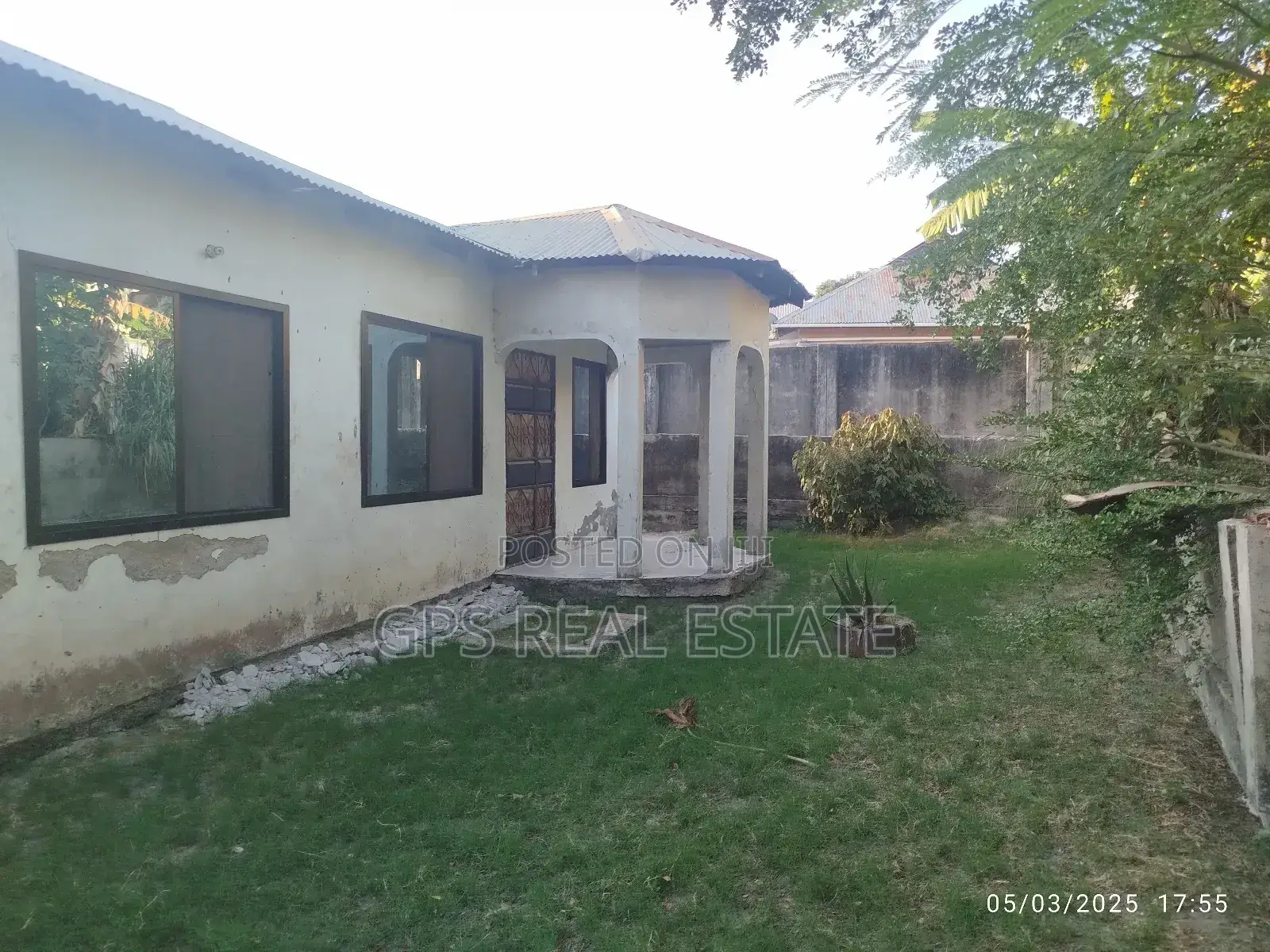 3bdrm House in Kimara, Kinondoni for sale in Kinondoni