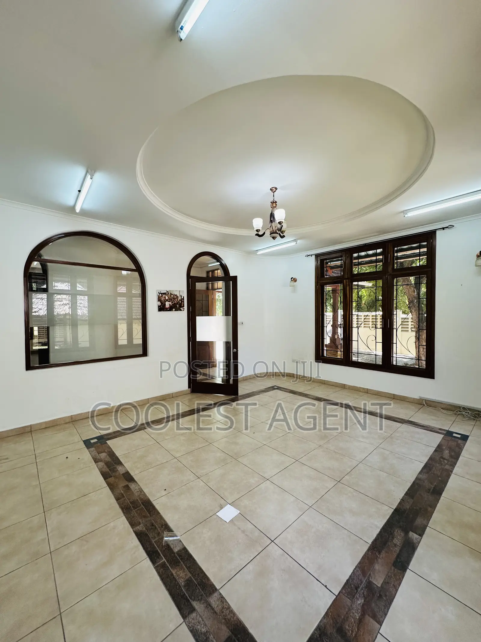 5bdrm Duplex in Oysterbay, Kinondoni for rent in Kinondoni