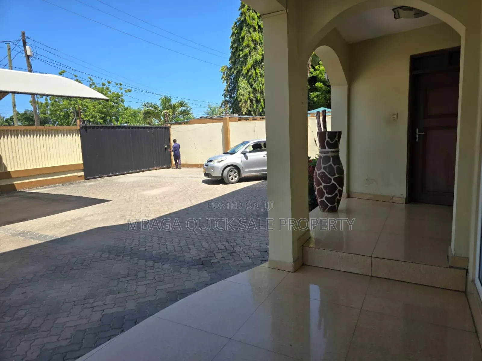 3bdrm House in Mikocheni for rent in Mikocheni