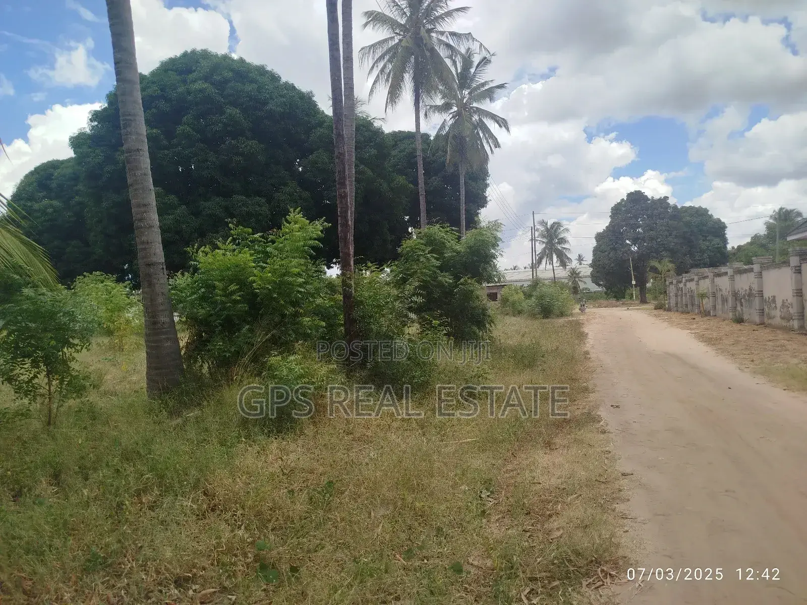Plot for Sale at Ungindoni in Kigamboni