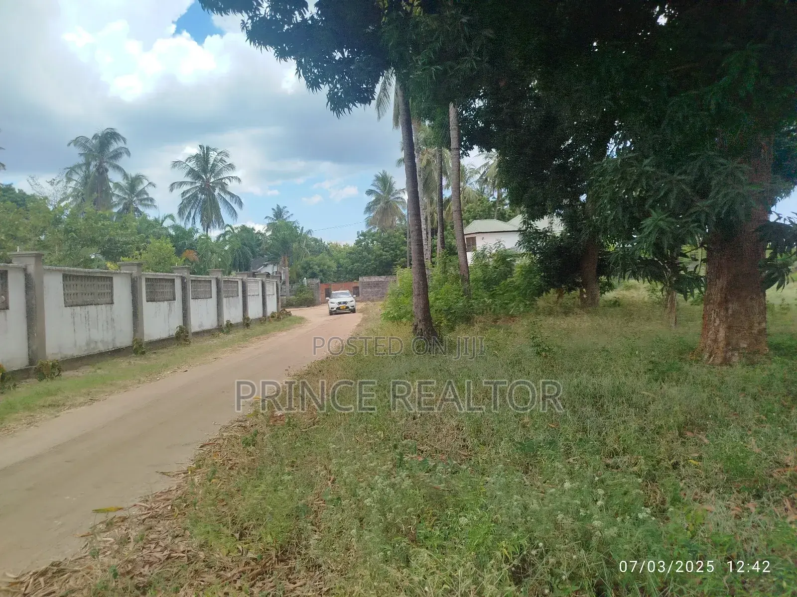 Plot for Sale at Ungindoni in Kigamboni