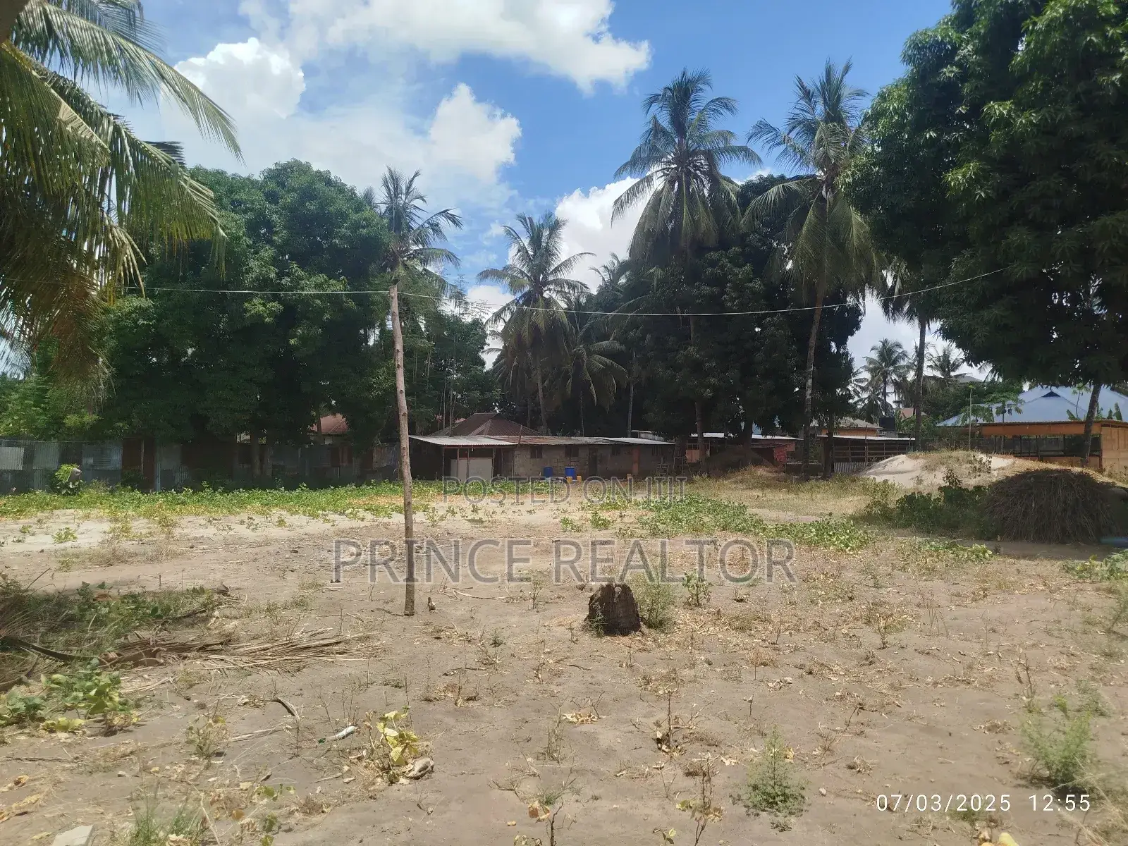 Plot for Sale in Kigamboni