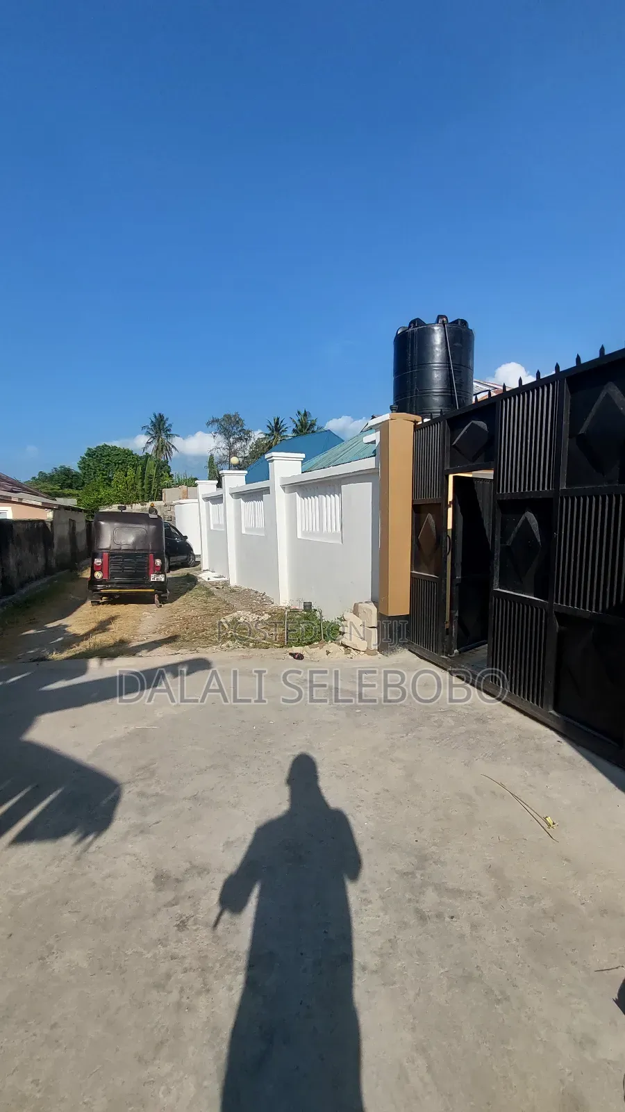 5bdrm Bungalow in Mbezi Beach Jogoo for sale in Mbezi Beach