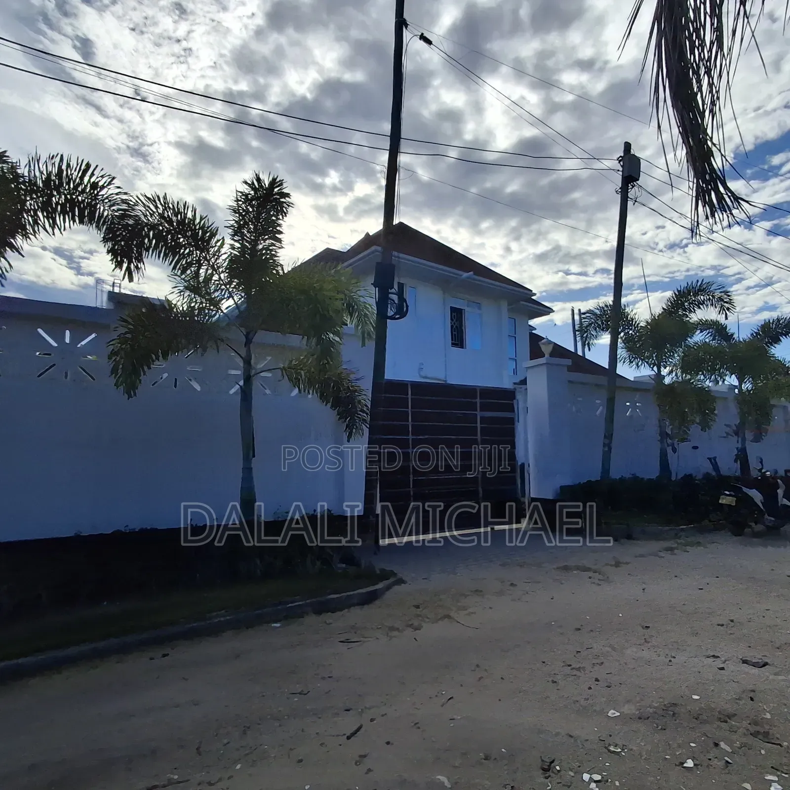 5bdrm House in Mbezibeach for rent in Mbezi Beach