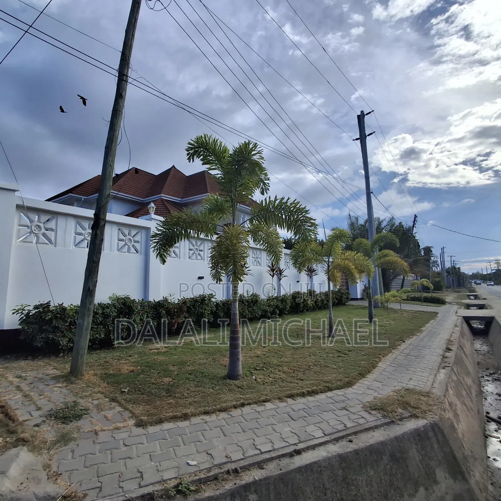 5bdrm House in Mbezibeach for rent in Mbezi Beach
