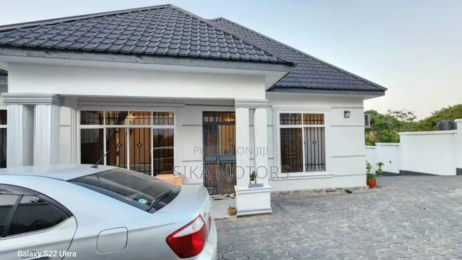 4bdrm House in Africana, Kinondoni for sale in Kinondoni
