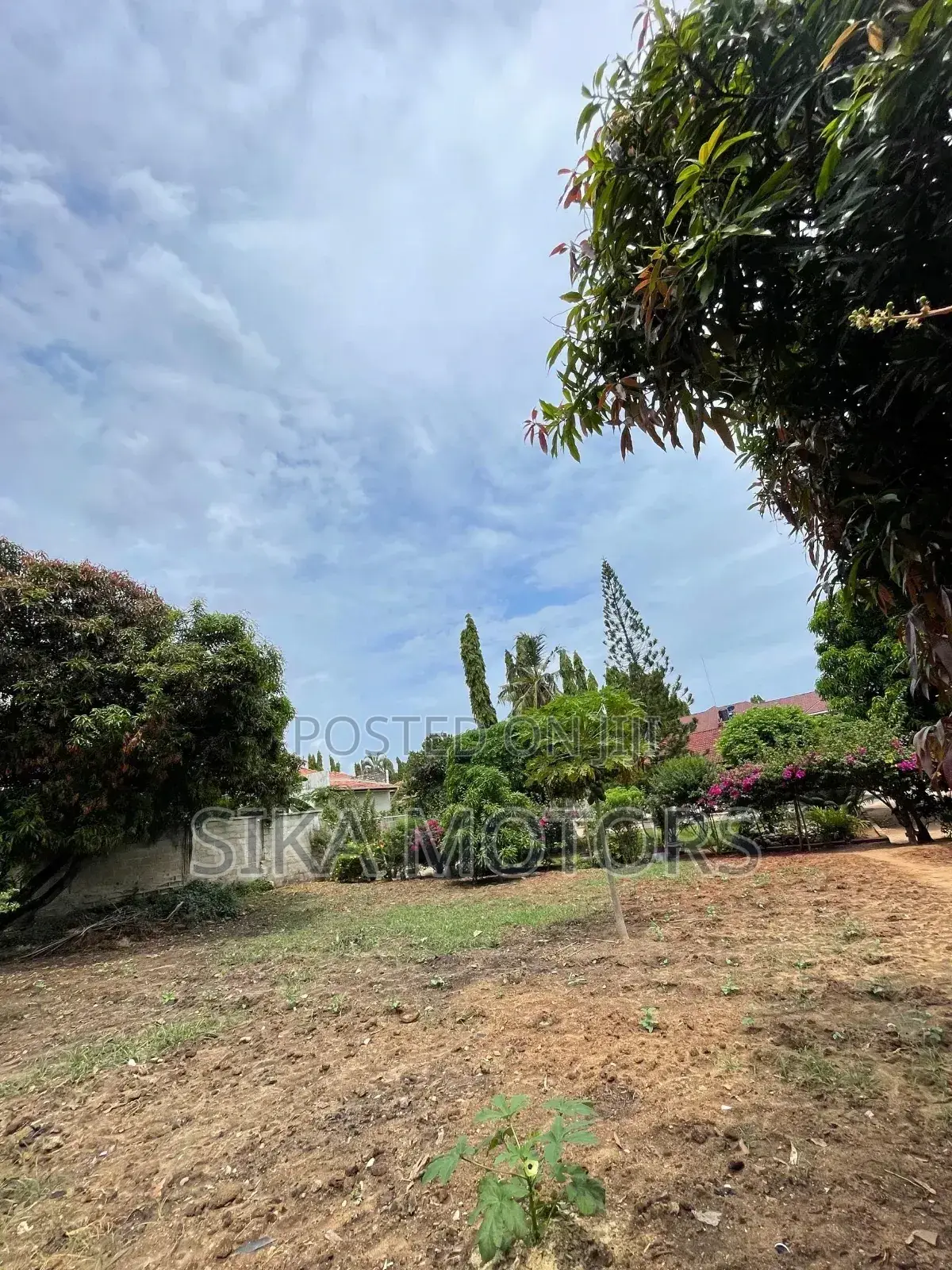 Kiwanja Kinauzwa Mbezi Beach in Kinondoni