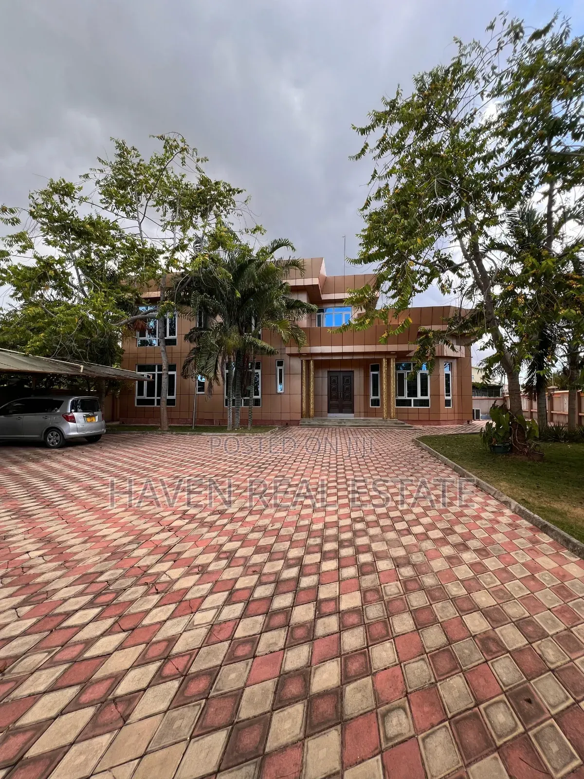 6bdrm House in Mbezi Beach for sale in Mbezi Beach