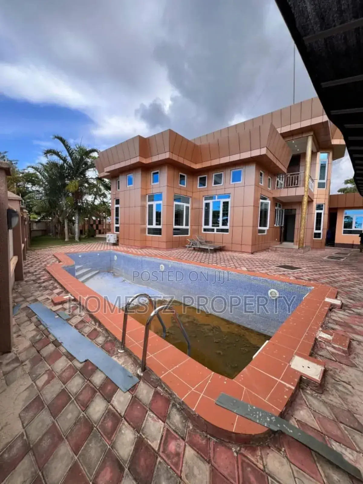 6bdrm House in Mbezi Beach, Kinondoni for sale in Kinondoni