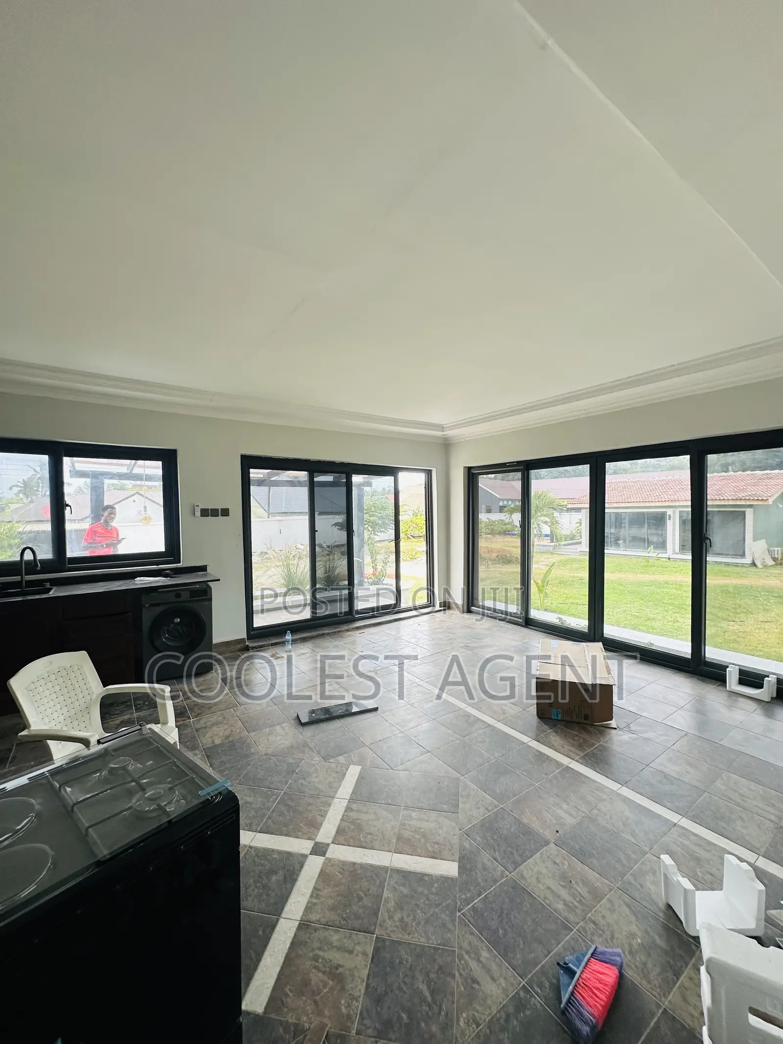 1bdrm Apartment in Mbezibeach, Kinondoni for rent in Kinondoni