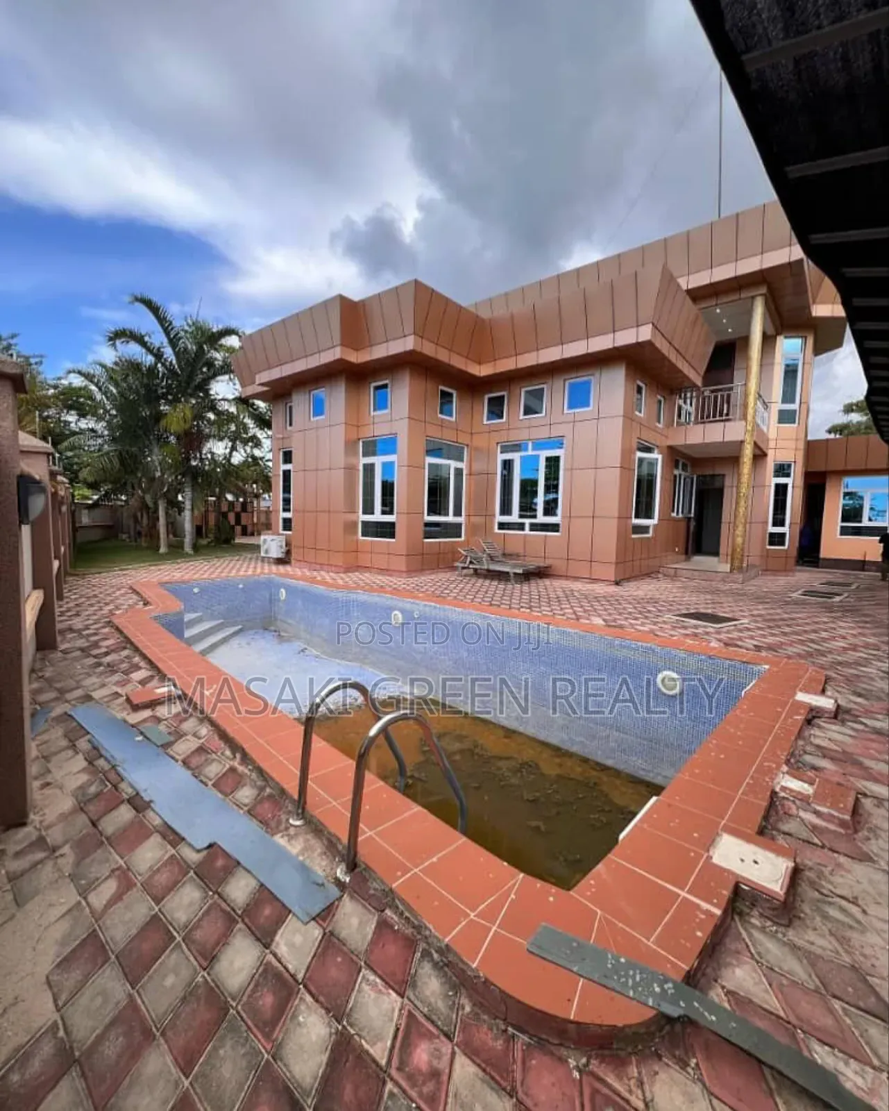 6bdrm House in Mbezi Estate, Kinondoni for sale in Kinondoni